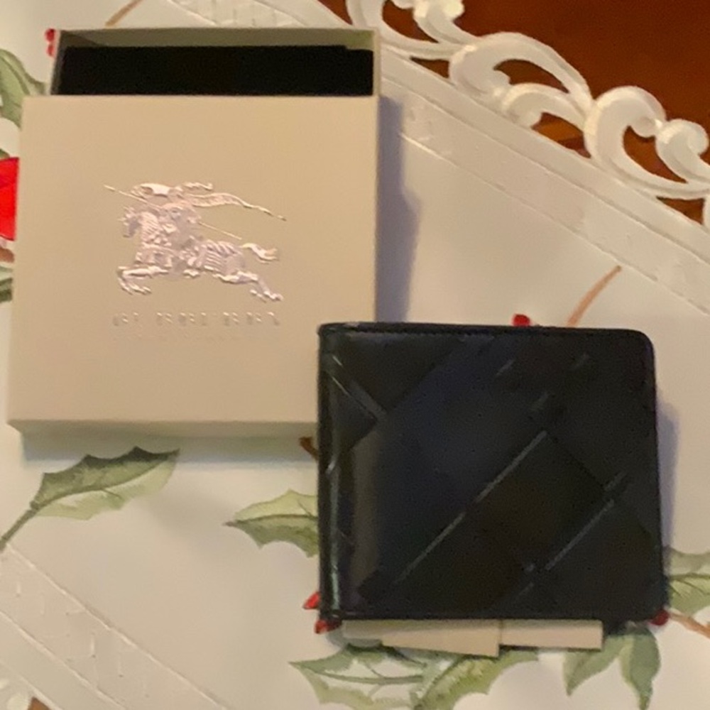 Genuine Embossed Burberry Black Checked Leather Wallet-NEW with tags,box, cover